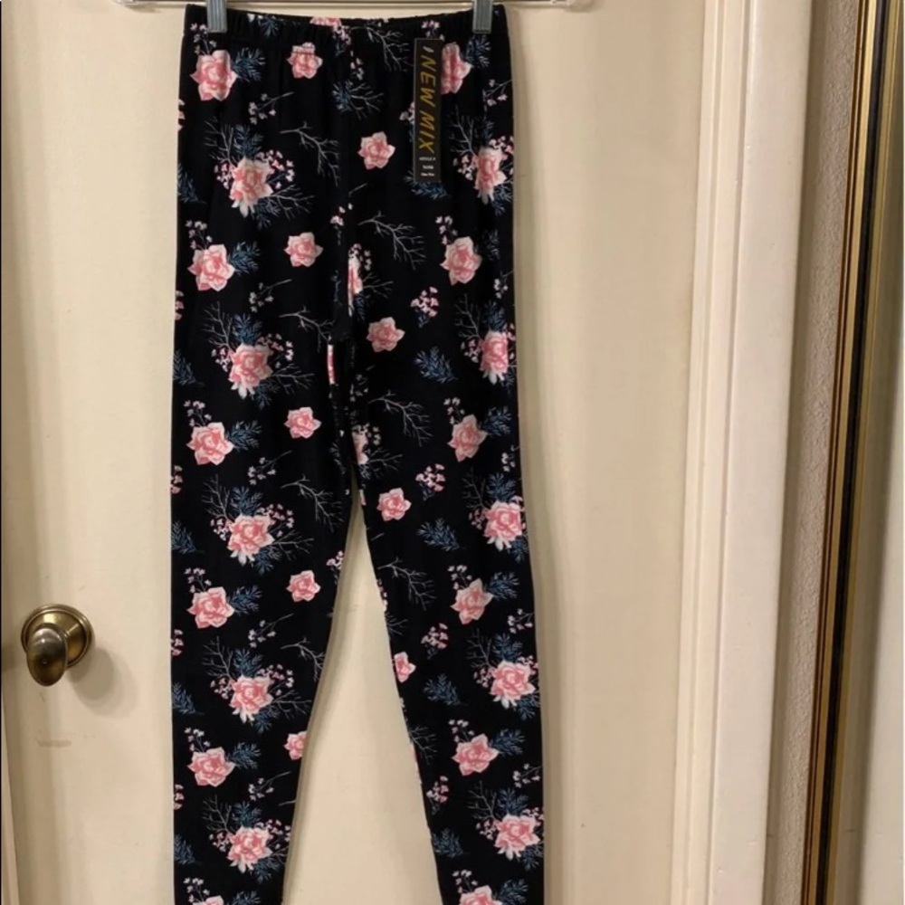 Leggings Floral NWT One Size
